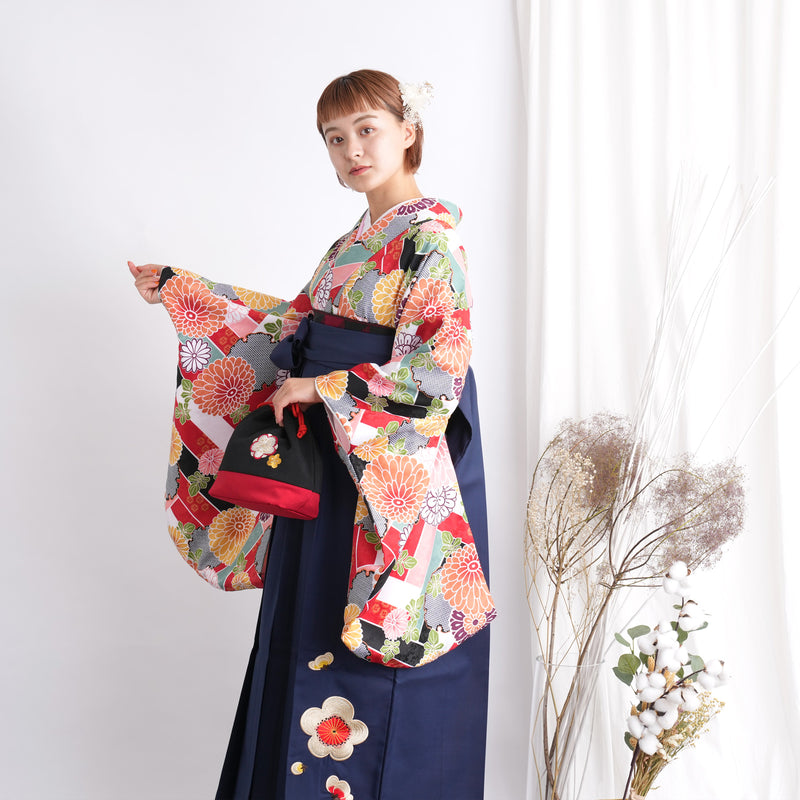 【リサイクル着物】 2尺袖着物 袴 2点セット 販売品 中古 USED 菊 雪輪 袴91cm（身長153-158cm）卒業式 大学生 ひよこ商店（5182660111）【中古販売】