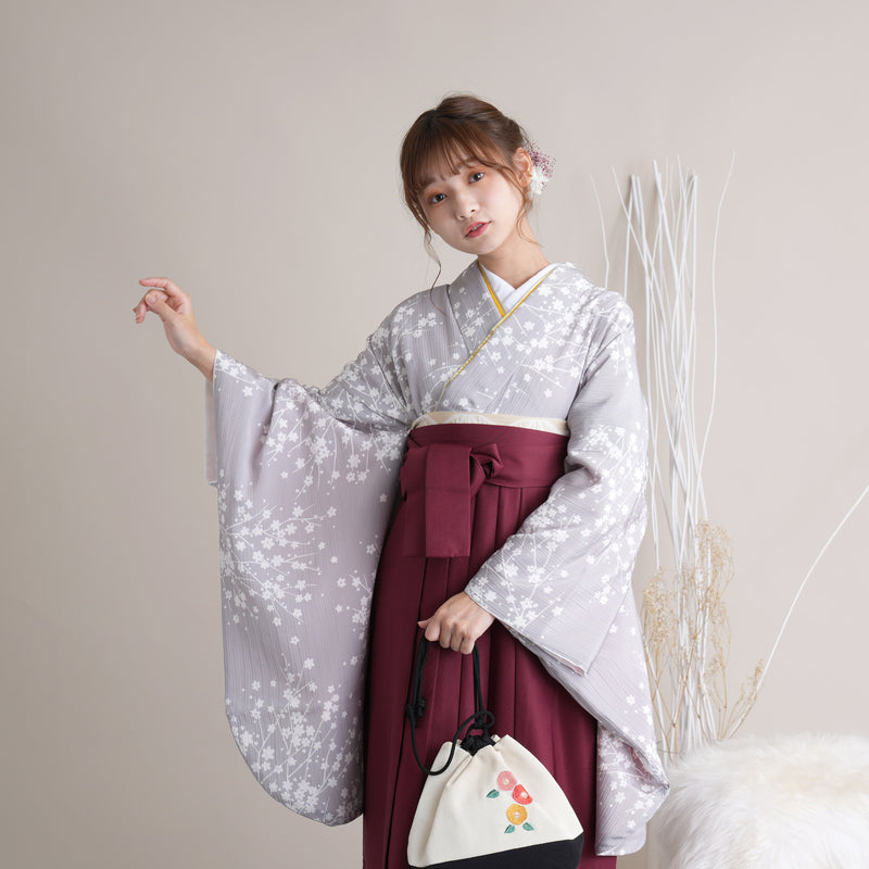 【リサイクル着物】 2尺袖着物 袴 2点セット 販売品 中古 USED グレー 小花 袴91cm（身長153-158cm）卒業式 大学生 （5182669011）【中古販売】