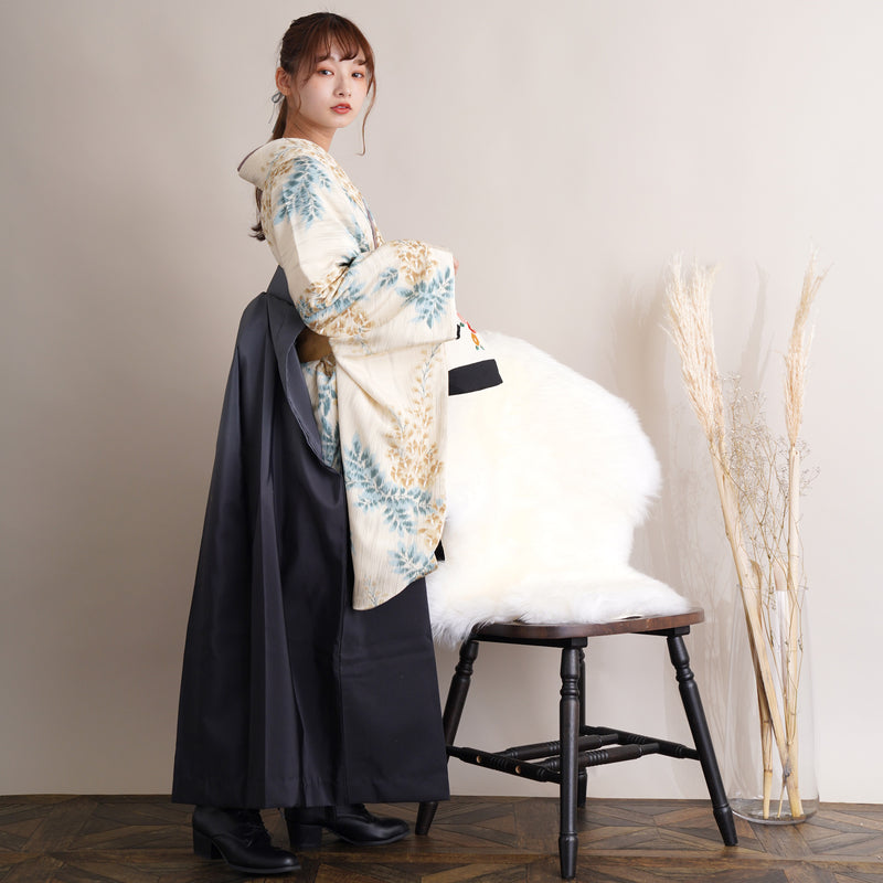 【リサイクル着物】 2尺袖着物 袴 2点セット 販売品 中古 USED 黄色系 藤 袴91cm（身長153-158cm）卒業式 大学生 （5182669911）【中古販売】