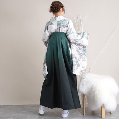 【リサイクル着物】 2尺袖着物 袴 2点セット 販売品 中古 USED くすみカラー 花柄 袴91cm（身長153-158cm）卒業式 大学生 （5182670511）【中古販売】