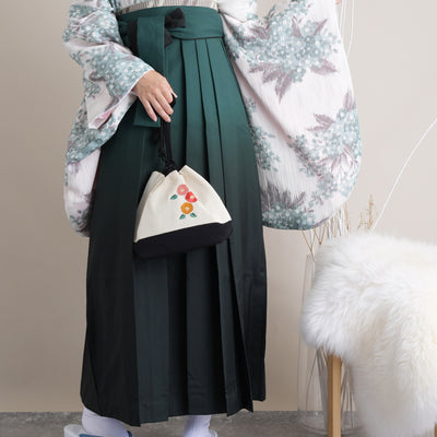 【リサイクル着物】 2尺袖着物 袴 2点セット 販売品 中古 USED くすみカラー 花柄 袴91cm（身長153-158cm）卒業式 大学生 （5182670511）【中古販売】