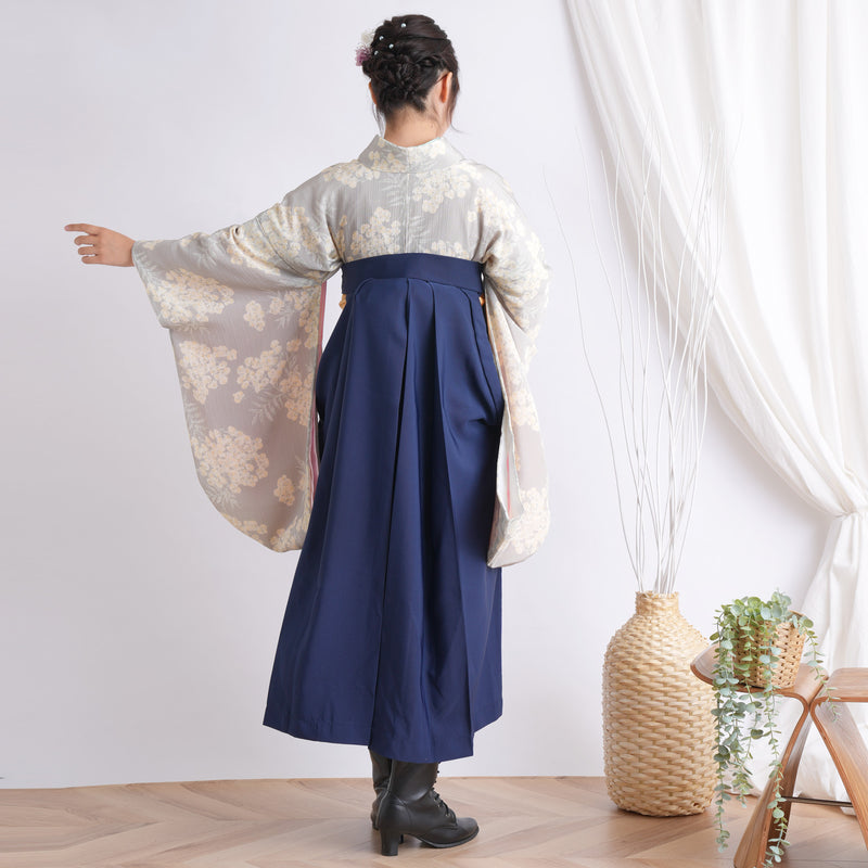 【リサイクル着物】 2尺袖着物 袴 2点セット 販売品 中古 USED  ミモザ 花柄 袴91cm（身長153-158cm）卒業式 大学生 （5182671511）【中古販売】