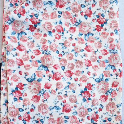【リサイクル着物】 2尺袖着物 袴 2点セット 販売品 中古 USED  赤系 花柄 袴91cm（身長153-158cm）卒業式 大学生 ひよこ商店（5182672313）【中古販売】