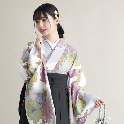【リサイクル着物】 2尺袖着物 袴 2点セット 販売品 中古 USED  花柄 牡丹 袴91cm（身長153-158cm）卒業式 大学生 ひよこ商店（5182673713）【中古販売】