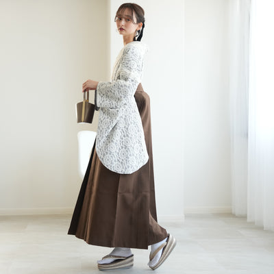 【リサイクル着物】 2尺袖着物 袴 2点セット 販売品 中古 USED  フラワーレース 袴91cm（身長153-158cm）卒業式 大学生 （5182681213）【中古販売】