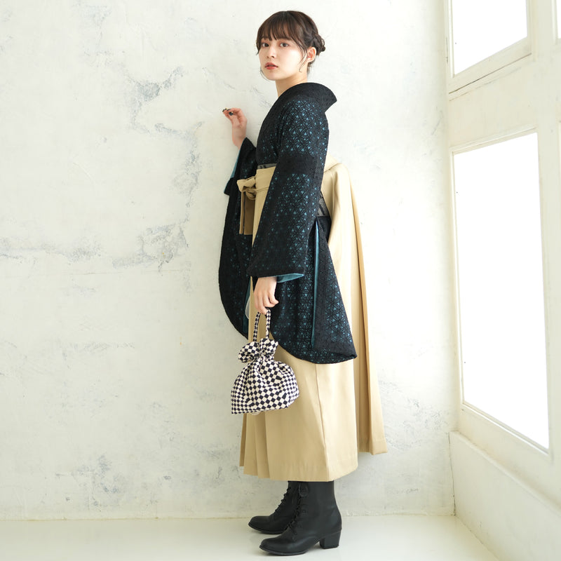 【リサイクル着物】 2尺袖着物 袴 2点セット 販売品 中古 USED  レース 花柄  袴91cm（身長153-158cm）卒業式 大学生 （5182682911）【中古販売】