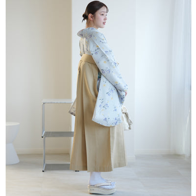 【リサイクル着物】 2尺袖着物 袴 2点セット 販売品 中古 USED  パステルカラー 花柄  袴91cm（身長153-158cm）卒業式 大学生 （5182683411）【中古販売】