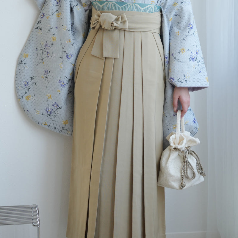 【リサイクル着物】 2尺袖着物 袴 2点セット 販売品 中古 USED  パステルカラー 花柄  袴91cm（身長153-158cm）卒業式 大学生 （5182683411）【中古販売】