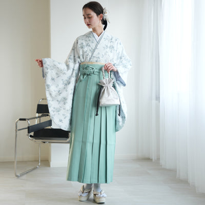 【リサイクル着物】 2尺袖着物 袴 2点セット 販売品 中古 USED  ブルーグレー  袴91-95cm（身長153-163cm）卒業式 大学生 （5182683801）【中古販売】