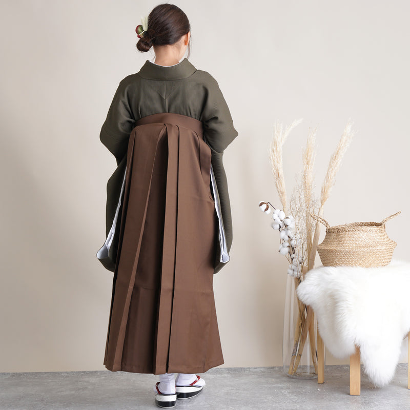 【リサイクル着物】 2尺袖着物 袴 2点セット 販売品 中古 USED  カーキ 地模様  袴91cm（身長153-158cm）卒業式 大学生 （5182684411）【中古販売】