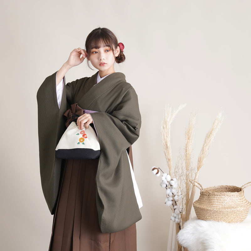 【リサイクル着物】 2尺袖着物 袴 2点セット 販売品 中古 USED  カーキ 地模様  袴91cm（身長153-158cm）卒業式 大学生 （5182684411）【中古販売】