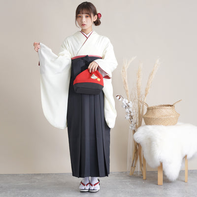 【リサイクル着物】 2尺袖着物 袴 2点セット 販売品 中古 USED  ワントーン 地紋  袴91cm（身長153-158cm）卒業式 大学生 （5182684511）【中古販売】