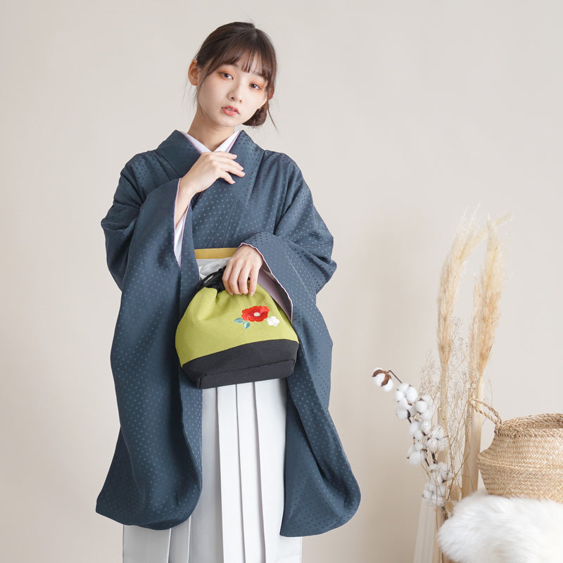 【リサイクル着物】 2尺袖着物 袴 2点セット 販売品 中古 USED  ドット 紺  袴91cm（身長153-158cm）卒業式 大学生 （5182684911）【中古販売】