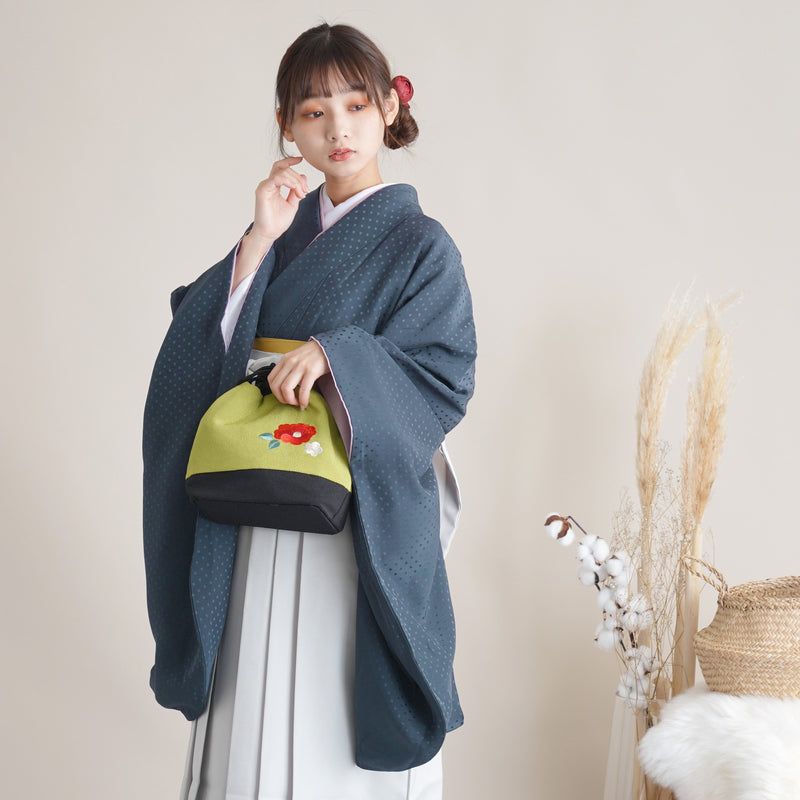 【リサイクル着物】 2尺袖着物 袴 2点セット 販売品 中古 USED  ドット 紺  袴91cm（身長153-158cm）卒業式 大学生 （5182684911）【中古販売】