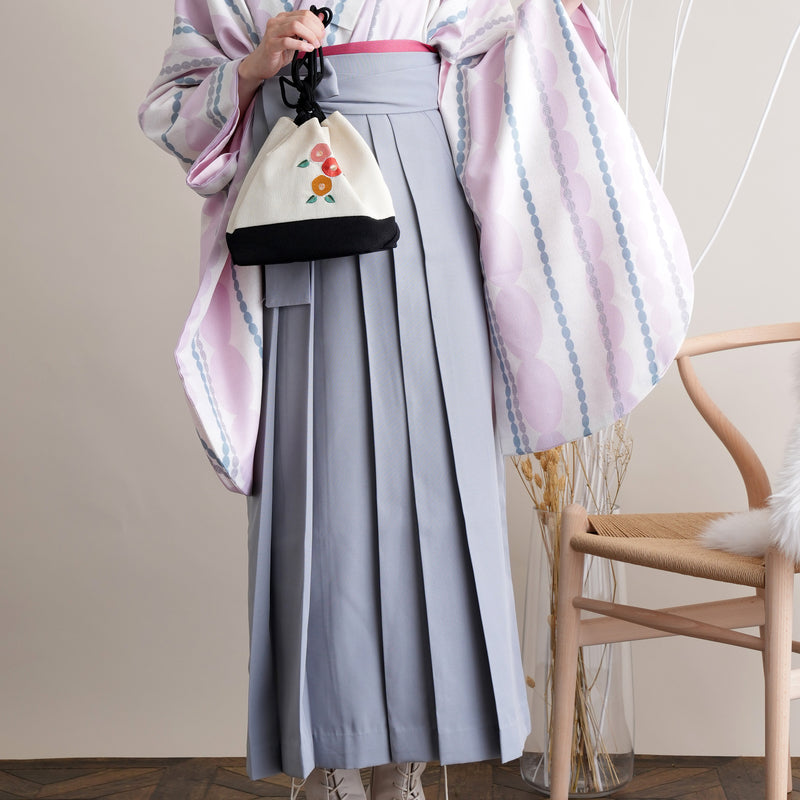 【リサイクル着物】 2尺袖着物 袴 2点セット 販売品 中古 USED ドット  袴91cm（身長153-158cm）卒業式 大学生 ひよこ商店（5182695611）【中古販売】