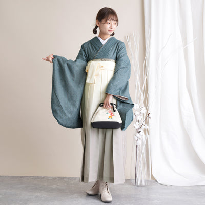 【リサイクル着物】 2尺袖着物 袴 2点セット 販売品 中古 USED パンチング  袴91cm（身長153-158cm）卒業式 大学生 （5182697711）【中古販売】