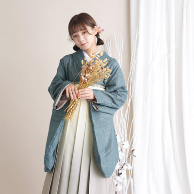 【リサイクル着物】 2尺袖着物 袴 2点セット 販売品 中古 USED パンチング  袴91cm（身長153-158cm）卒業式 大学生 （5182697711）【中古販売】