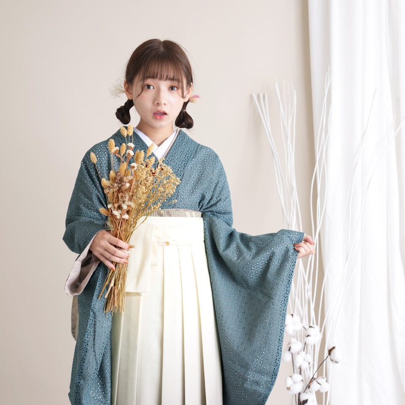 【リサイクル着物】 2尺袖着物 袴 2点セット 販売品 中古 USED パンチング  袴91cm（身長153-158cm）卒業式 大学生 （5182697711）【中古販売】