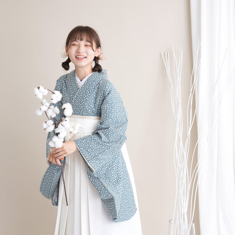 【リサイクル着物】 2尺袖着物 袴 2点セット 販売品 中古 USED くすみカラー 刺繍  袴91cm（身長153-158cm）卒業式 大学生 （5182697811）【中古販売】