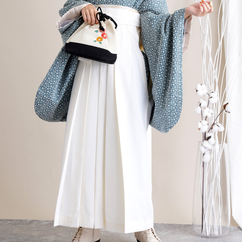 【リサイクル着物】 2尺袖着物 袴 2点セット 販売品 中古 USED くすみカラー 刺繍  袴91cm（身長153-158cm）卒業式 大学生 （5182697811）【中古販売】