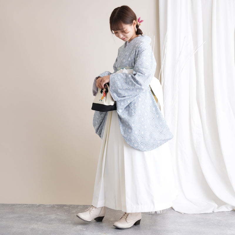 【リサイクル着物】 2尺袖着物 袴 2点セット 販売品 中古 USED くすみカラー 刺繍  袴91cm（身長153-158cm）卒業式 大学生 （5182697911）【中古販売】