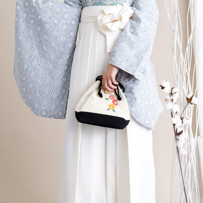 【リサイクル着物】 2尺袖着物 袴 2点セット 販売品 中古 USED くすみカラー 刺繍  袴91cm（身長153-158cm）卒業式 大学生 （5182697911）【中古販売】