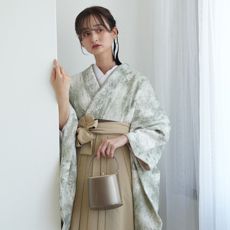 【リサイクル着物】 2尺袖着物 袴 2点セット 販売品 中古 USED くすみグリーン ぼかし  袴91cm（身長153-158cm）卒業式 大学生 （5182700211）【中古販売】