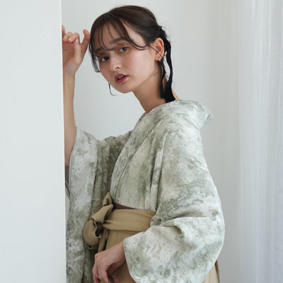 【リサイクル着物】 2尺袖着物 袴 2点セット 販売品 中古 USED くすみグリーン ぼかし  袴91cm（身長153-158cm）卒業式 大学生 （5182700211）【中古販売】