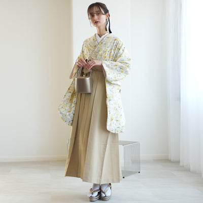 【リサイクル着物】 2尺袖着物 袴 2点セット 販売品 中古 USED 黄色 ボタニカル ぼかし  袴91cm（身長153-158cm）卒業式 大学生 （5182700311）【中古販売】