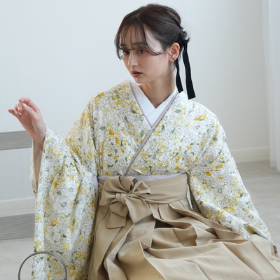 【リサイクル着物】 2尺袖着物 袴 2点セット 販売品 中古 USED 黄色 ボタニカル ぼかし  袴91cm（身長153-158cm）卒業式 大学生 （5182700311）【中古販売】
