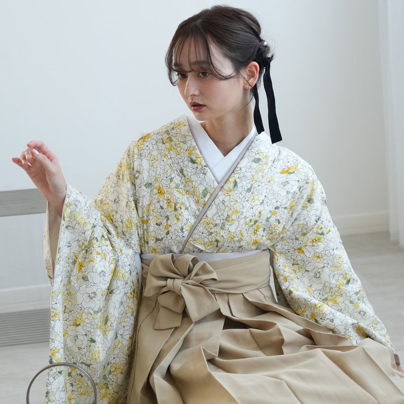 【リサイクル着物】 2尺袖着物 袴 2点セット 販売品 中古 USED 黄色 ボタニカル ぼかし  袴91cm（身長153-158cm）卒業式 大学生 （5182700311）【中古販売】