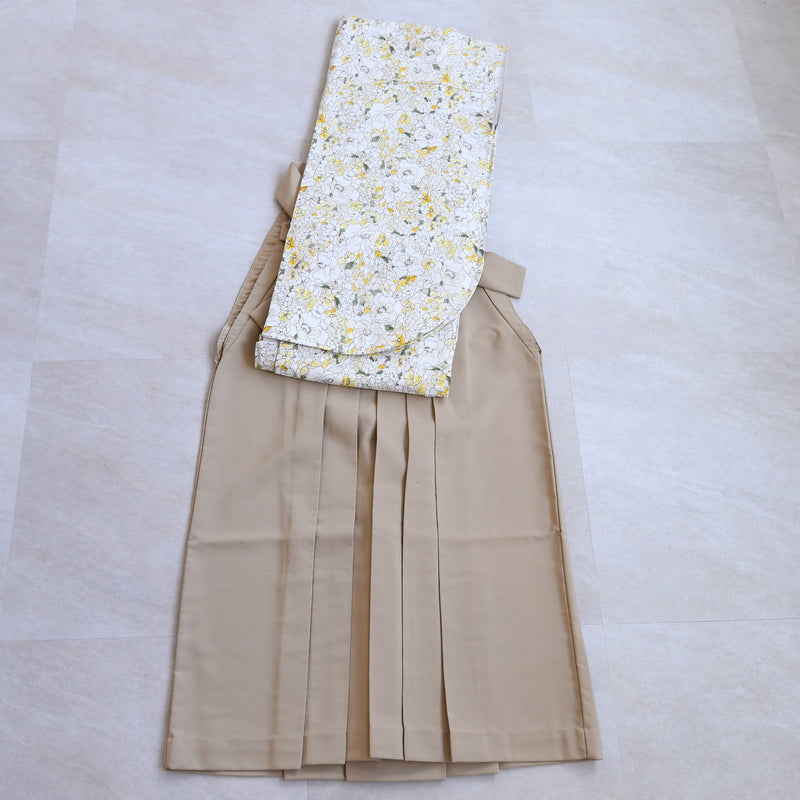 【リサイクル着物】 2尺袖着物 袴 2点セット 販売品 中古 USED 黄色 ボタニカル ぼかし  袴91cm（身長153-158cm）卒業式 大学生 （5182700311）【中古販売】