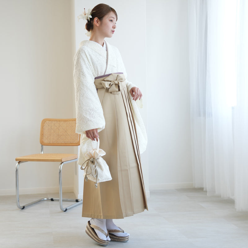 【リサイクル着物】 2尺袖着物 袴 2点セット 販売品 中古 USED レース  袴91cm（身長153-158cm）卒業式 大学生 （5182701111）【中古販売】
