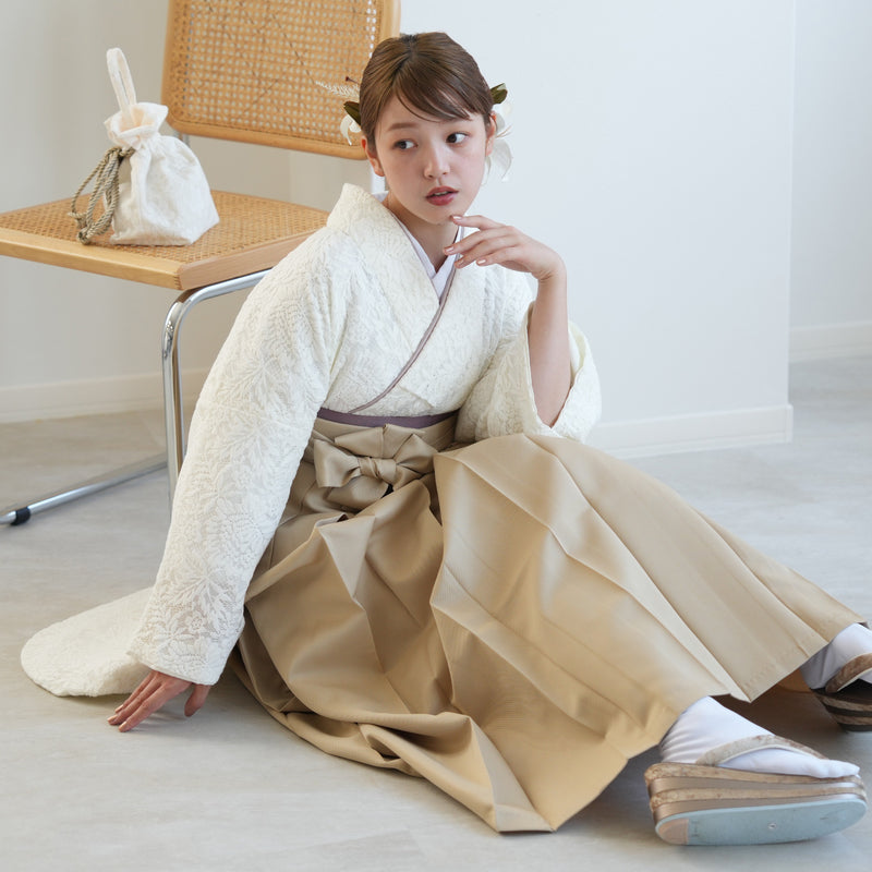 【リサイクル着物】 2尺袖着物 袴 2点セット 販売品 中古 USED レース  袴91cm（身長153-158cm）卒業式 大学生 （5182701111）【中古販売】