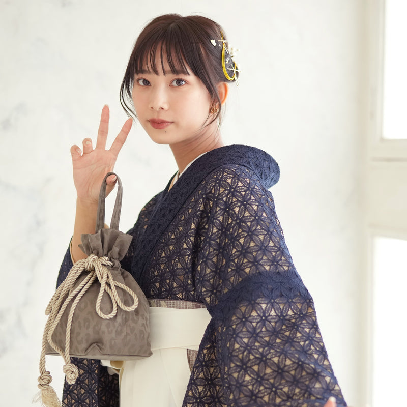 【リサイクル着物】 2尺袖着物 袴 2点セット 販売品 中古 USED 紺系 フラワーレース  袴91cm（身長153-158cm）卒業式 大学生 （5182701711）【中古販売】