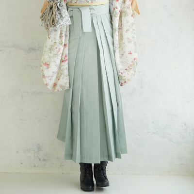 【リサイクル着物】 2尺袖着物 袴 2点セット 販売品 中古 USED オフ白系  袴91-95cm（身長153-163cm）卒業式 大学生 （5182711501）【中古販売】