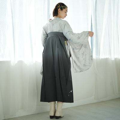 【リサイクル着物】 2尺袖着物 袴 2点セット 販売品 中古 USED 水色系  袴91・99cm（身長153-158cm・163-170cm） 卒業式 大学生 （5182712201）【中古販売】