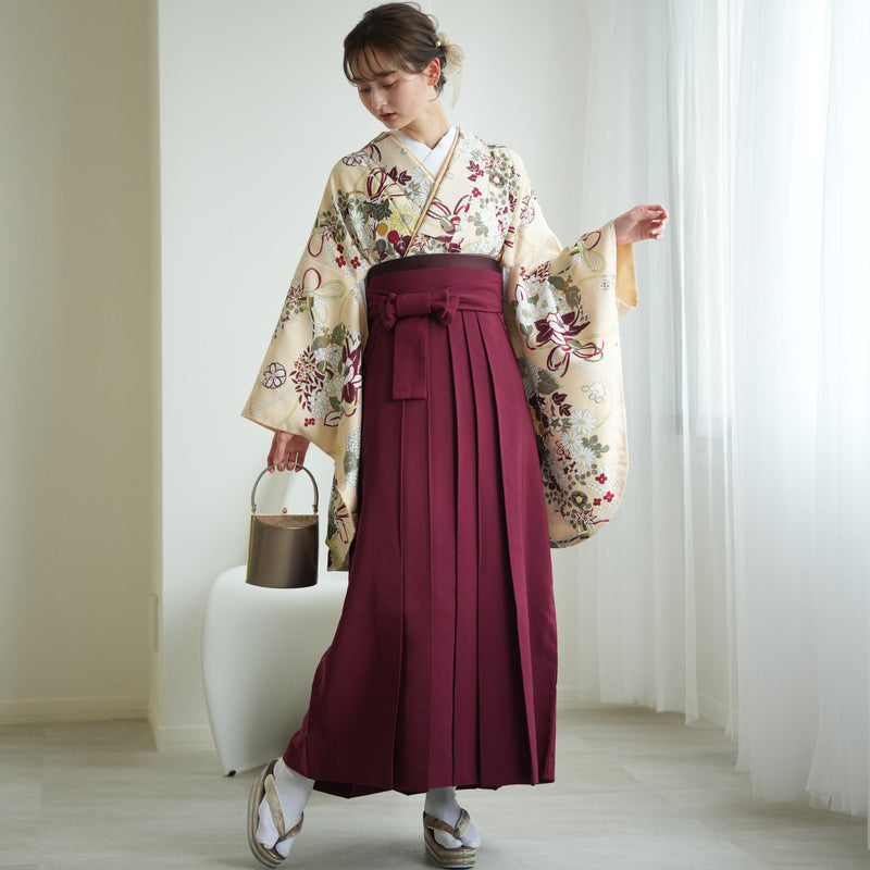 【リサイクル着物】 2尺袖着物 袴 2点セット 販売品 中古 USED ベージュ  袴91cm（身長153-158cm）卒業式 大学生 ひよこ商店（5182715711）【中古販売】