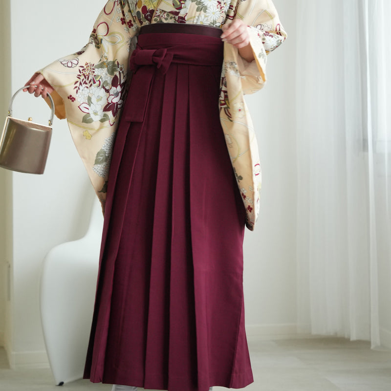 【リサイクル着物】 2尺袖着物 袴 2点セット 販売品 中古 USED ベージュ  袴91cm（身長153-158cm）卒業式 大学生 ひよこ商店（5182715711）【中古販売】
