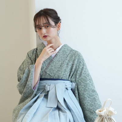 【リサイクル着物】 2尺袖着物 袴 2点セット 販売品 中古 USED くすみグリーン ボタニカル  袴95cm（身長約158-163cm）卒業式 大学生 ニコアンティーク（5183703912）【中古販売】