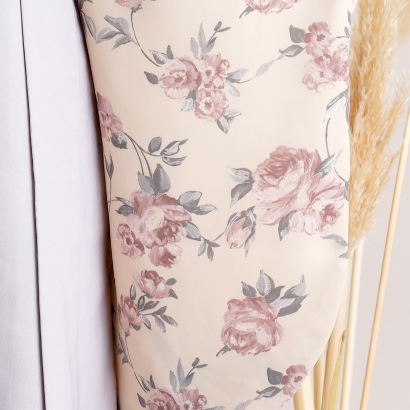 【リサイクル着物】 2尺袖着物 袴 2点セット 販売品 中古 USED ベージュ系 花柄  袴95cm（身長約158-163cm）卒業式 大学生 （5183706111）【中古販売】