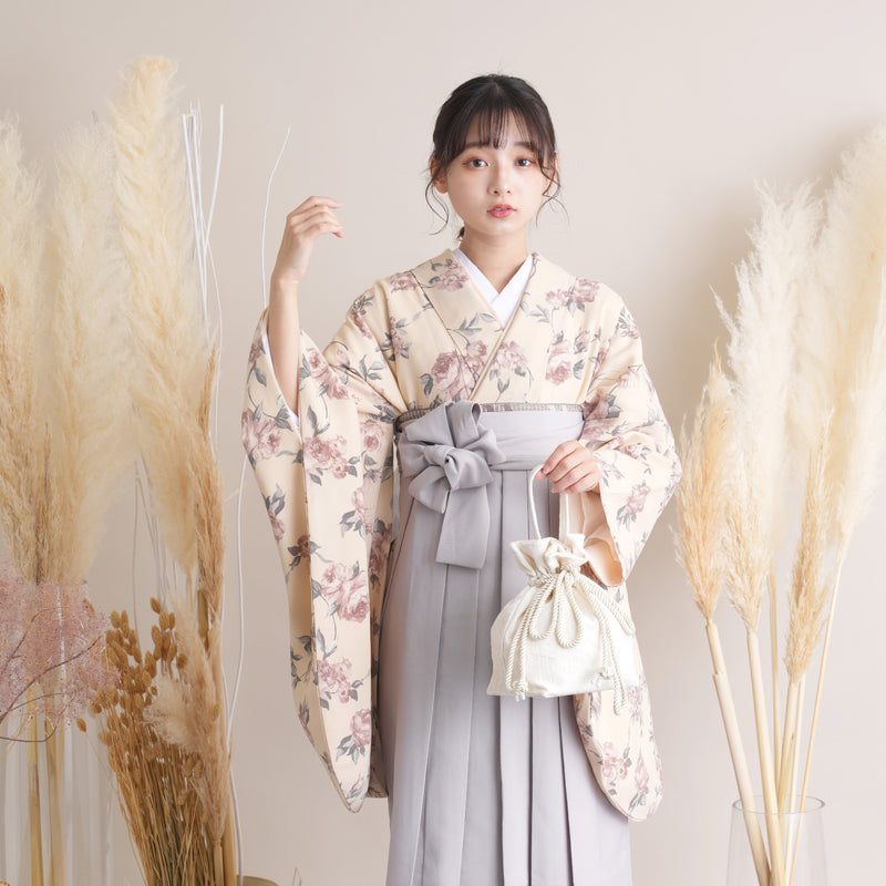 【リサイクル着物】 2尺袖着物 袴 2点セット 販売品 中古 USED ベージュ系 花柄  袴95cm（身長約158-163cm）卒業式 大学生 （5183706111）【中古販売】