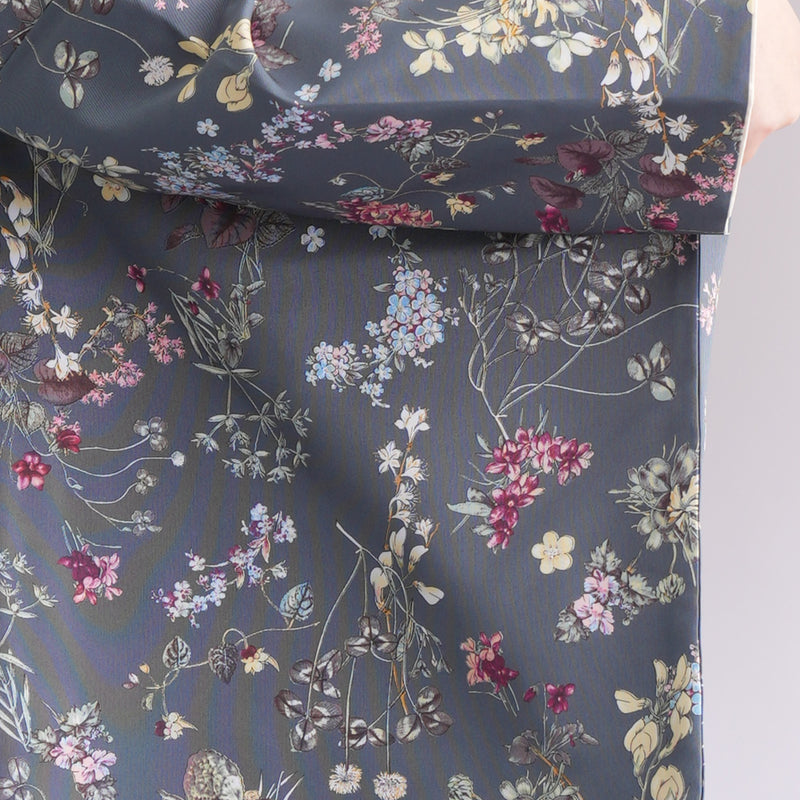 【リサイクル着物】 2尺袖着物 袴 2点セット 販売品 中古 USED 深緑 花柄  袴95cm（身長約158-163cm）卒業式 大学生 （5183707311）【中古販売】
