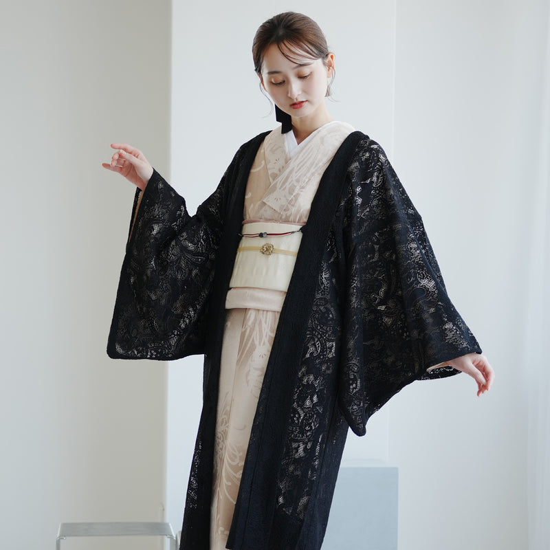 【レース羽織  ボタニカル・ノワール】長羽織  国産生地 フリーサイズ  ペイズリー 花柄 黒 和装コート ニコアンティーク（5223613000）