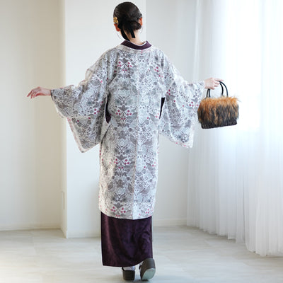【薄羽織  Fabric by BEST OF MORRIS ベスト・オブ・モリスStrawberry Thief(いちご泥棒)オパール加工 フォッグ】長羽織  国産生地 フリーサイズ  透け感 グレー ニコアンティーク（5223613300）