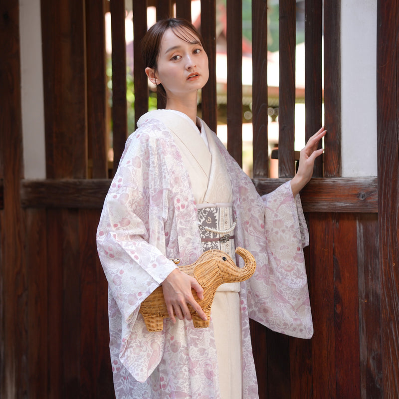 【薄羽織  ウィリアムモリス Strawberry Thief(イチゴ泥棒) ローザ　オパール加工】長羽織  国産生地 フリーサイズ  透け感 ピンク ベビーピンク ニコアンティーク（5223613400）