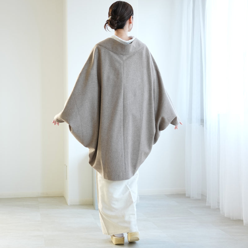 【コート ドルマン2wayコート トープ】羽織 単品 JAPAN MODE モモンガコート 和装コート 羊毛 ボレロ ポケット付き 羽織紐が付けられる乳付き【取り寄せ品】（5230606200）