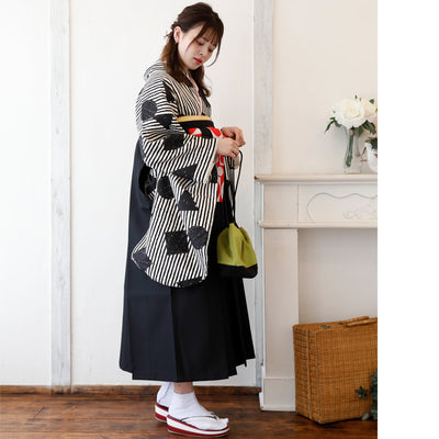 【リサイクル袴】袴 単品 販売品 中古 USED ブラック 袴91cm（身長153-158cm）卒業式  ひよこ商店 （5269627600）【中古販売】
