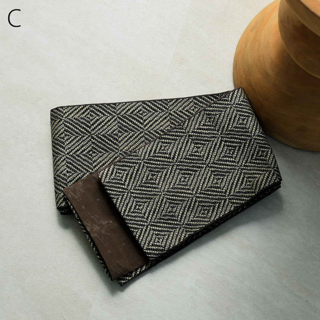 ◼︎801◼︎高級袋帯 正絹 葡萄 タッセル付き！テーブルセンター(117cm) ◼︎801◼︎高級袋帯 正絹 葡萄 タッセル付き！テーブルセンター