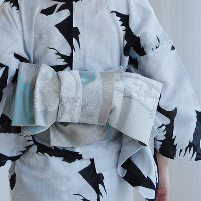 【半幅帯 博多織 牡丹 アイスグレー×ミント】帯単品 小袋帯 長尺 正絹 リバーシブル 日本製 本場筑前博多織 紋小巾袋帯 証紙付き（5279624700）
